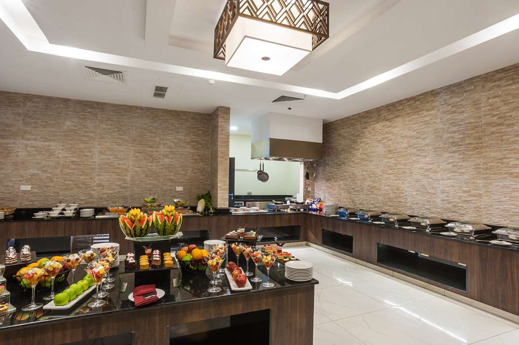 Acacia Premier Hotel Kisumu Restaurant foto